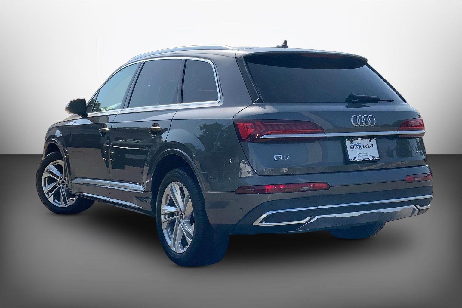 2022 Audi Q7 Premium Plus