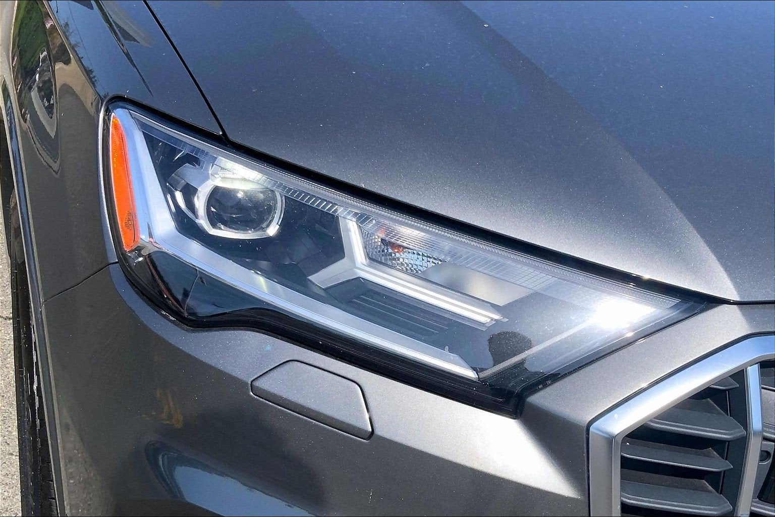 2022 Audi Q7 Premium Plus