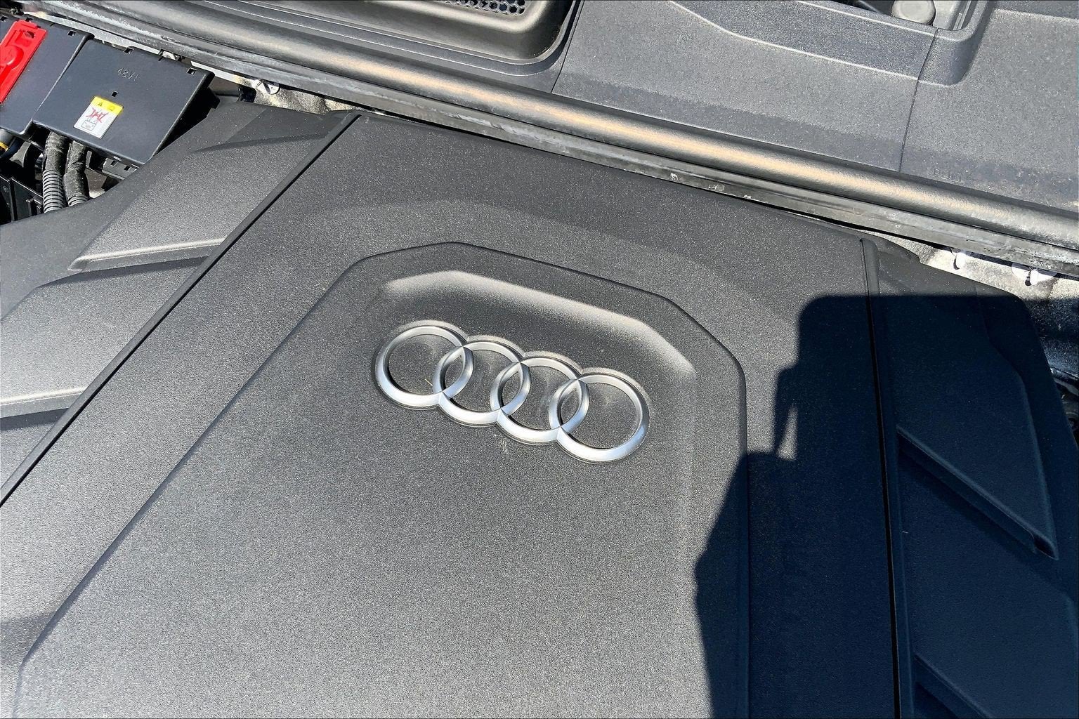 2022 Audi Q7 Premium Plus